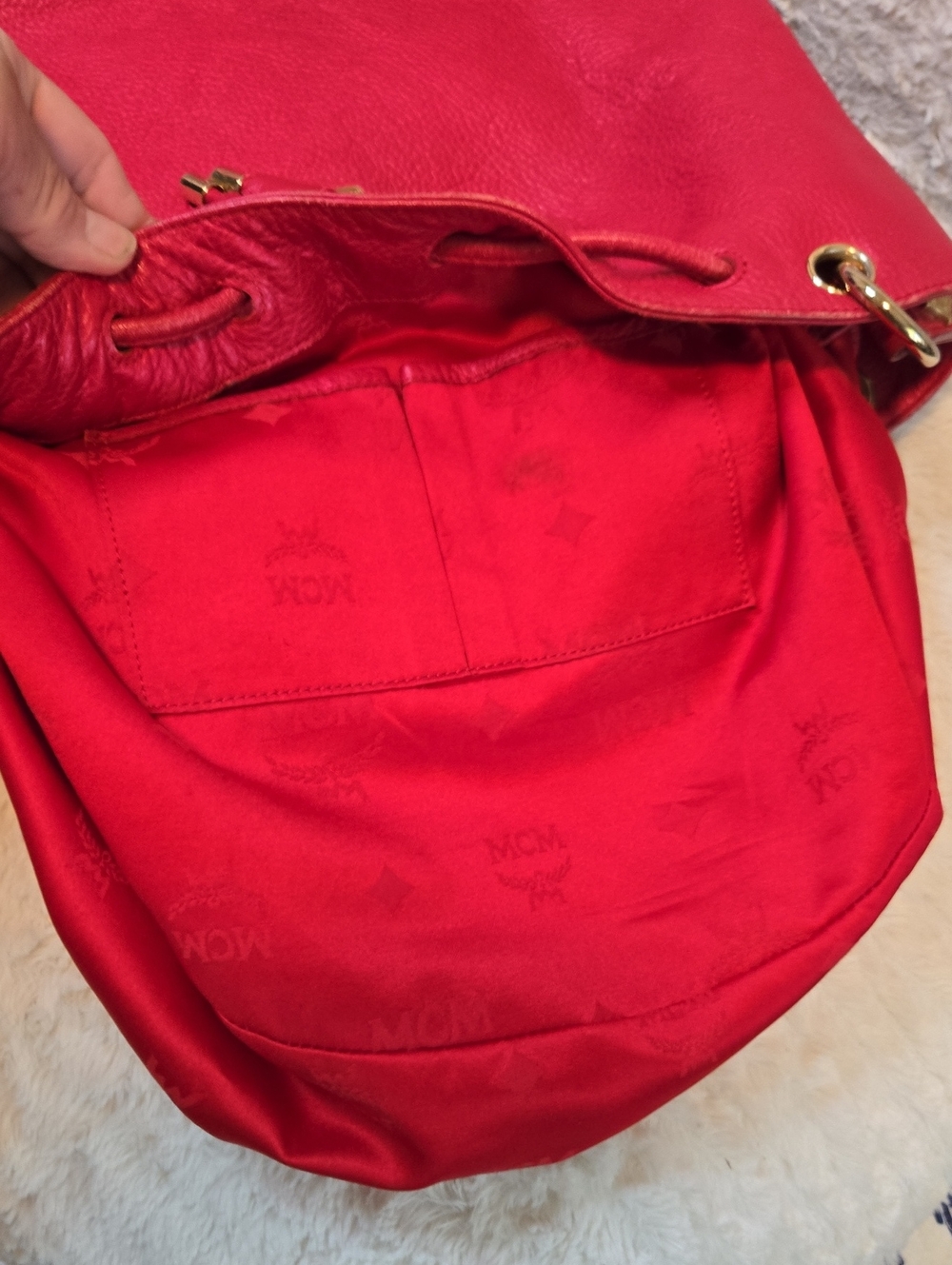 MCM Red Pebbled Leather Drawstring Shoulder Bag - Picture 11 of 11